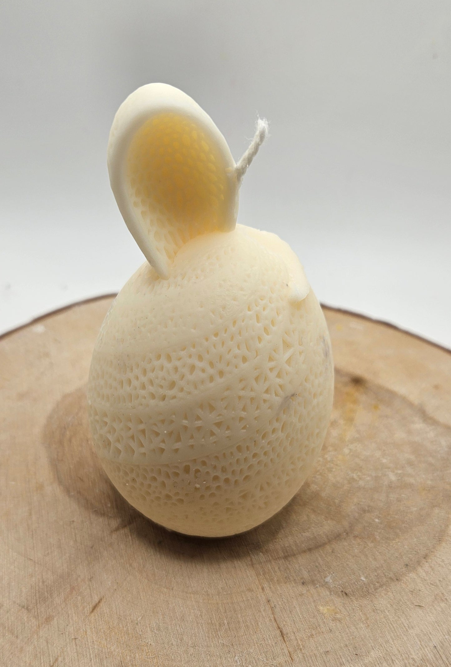 Bougie Pâques - Œuf une oreille