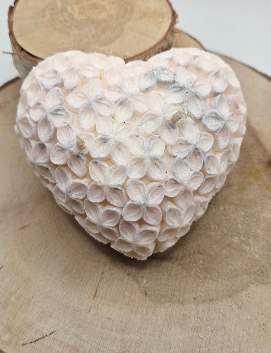 Bougie Moulée - Cœur Relief Fleur