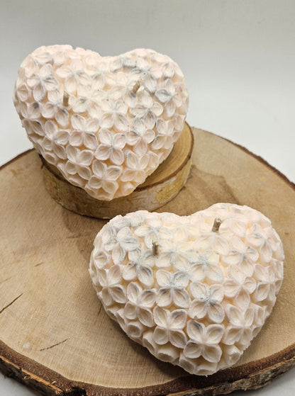 Bougie Moulée - Cœur Relief Fleur