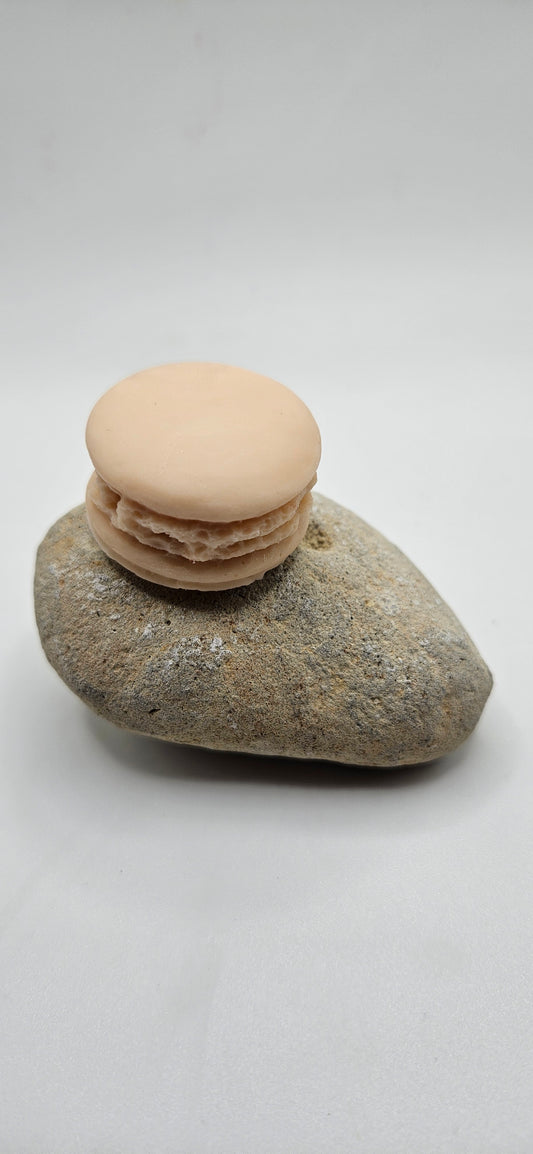 Macaron Parfumé - Strawberry Gold